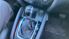 Nissan Qashqai 1.3 DiG-T 160 Tekna 5dr DCT Petrol Hatchback